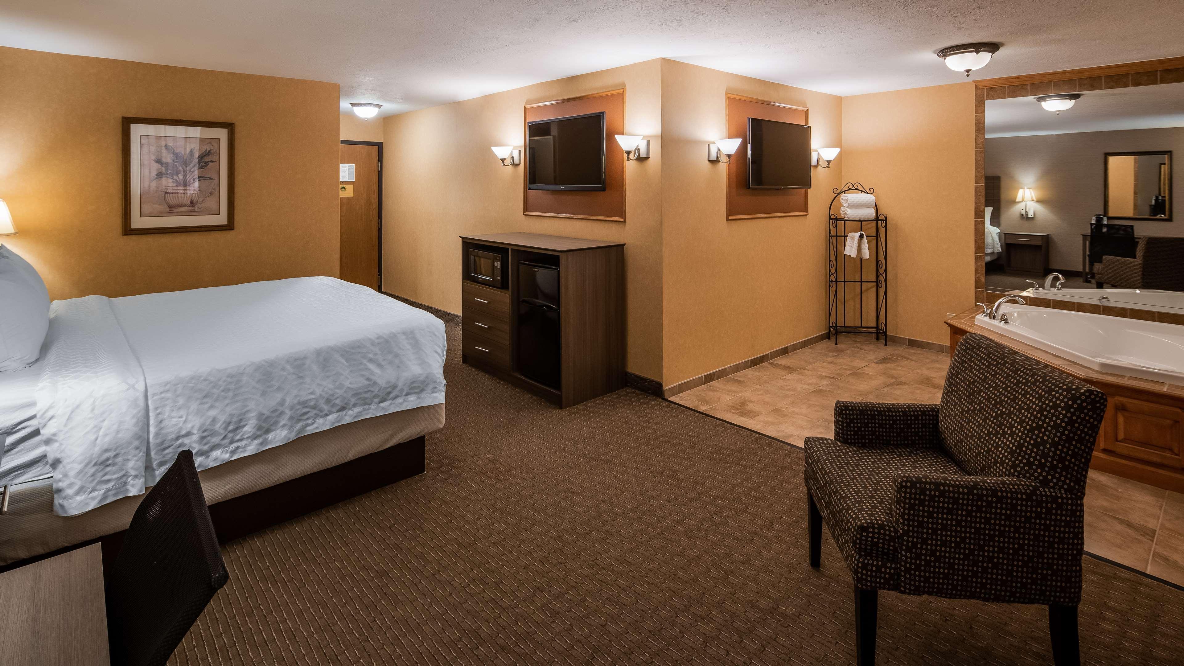 Best Western Plus North Canton Inn & Suites Eksteriør bilde